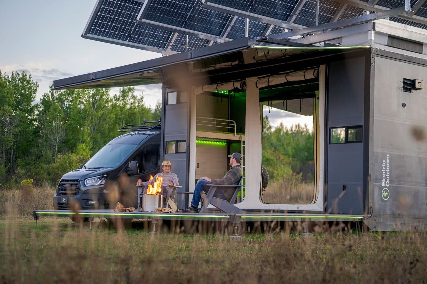 Electric Outdoors scales with Bloom’s network of flexible manufacturing and logistics partners customer story