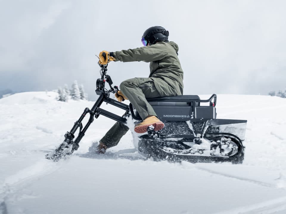 Bloom powers Moonbikes' expansion into North America customer story